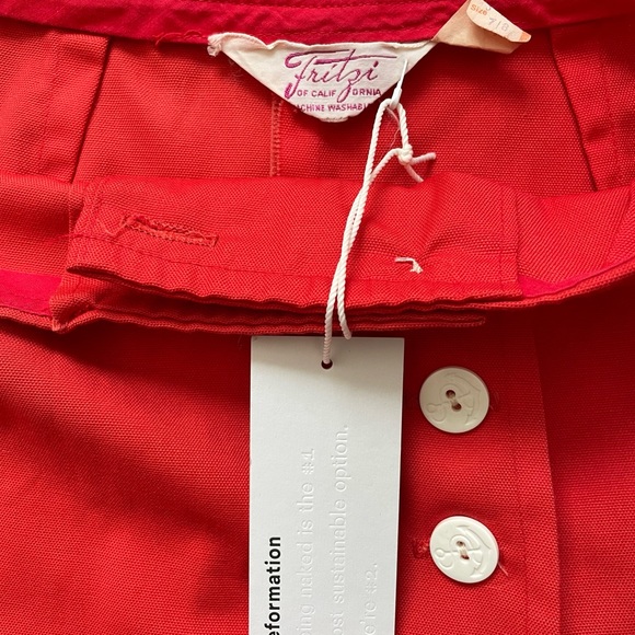 Reformation Vintage NWT Red Skort Size XS - Picture 3 of 3